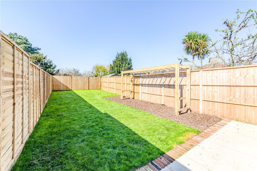 Property photo 3 of 20 Picture No. 22