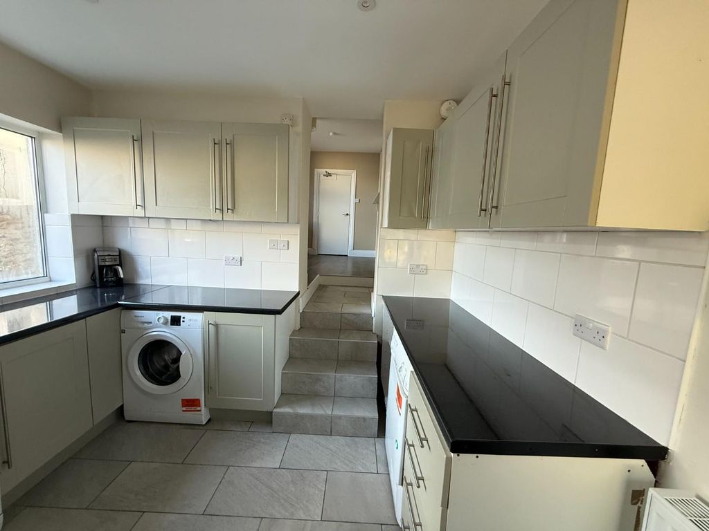 Property photo 2 of 11 Img_7267.Jpeg