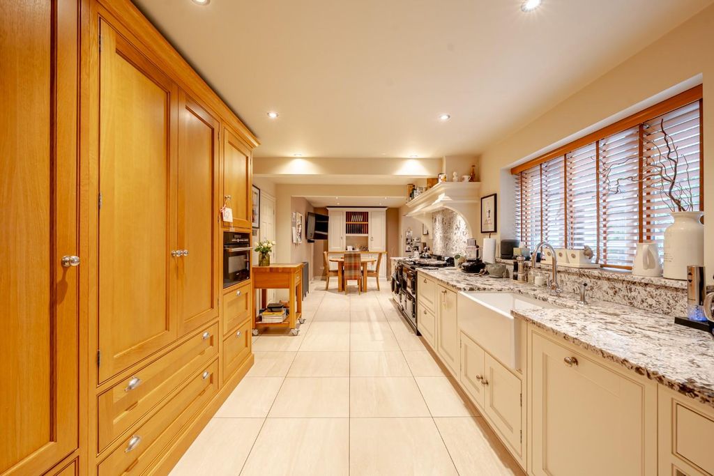 Property photo 3 of 18 Dsc02692-Hdr.Jpg