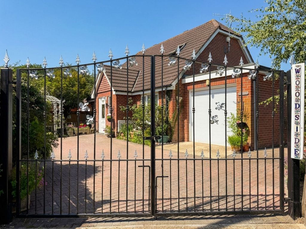 Property photo 1 of 23