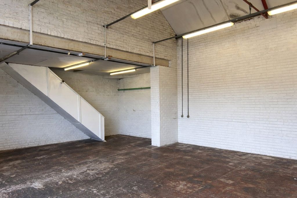 Property photo 3 of 6 Picture No. 03