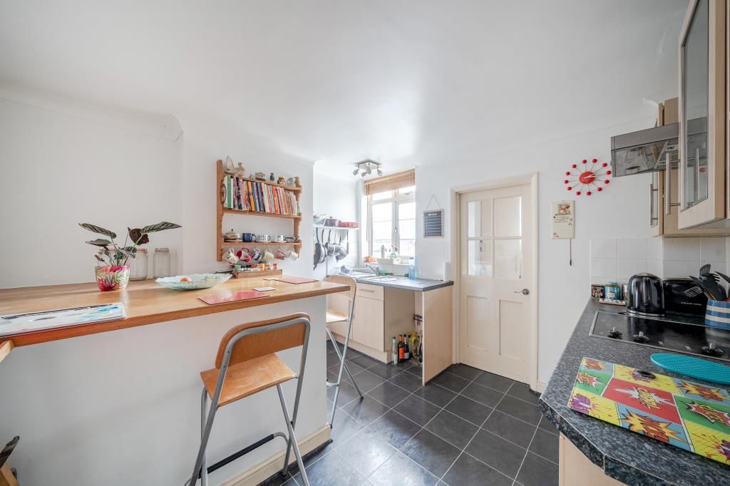 Property photo 2 of 20 Kitchen