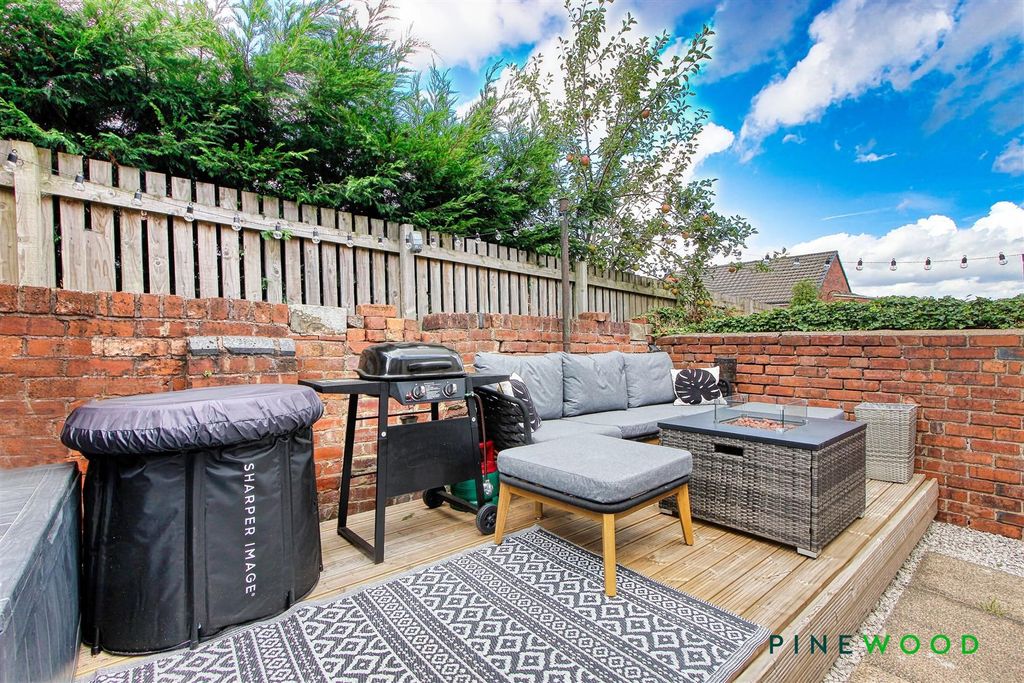 Property photo 3 of 23 Rear Garden