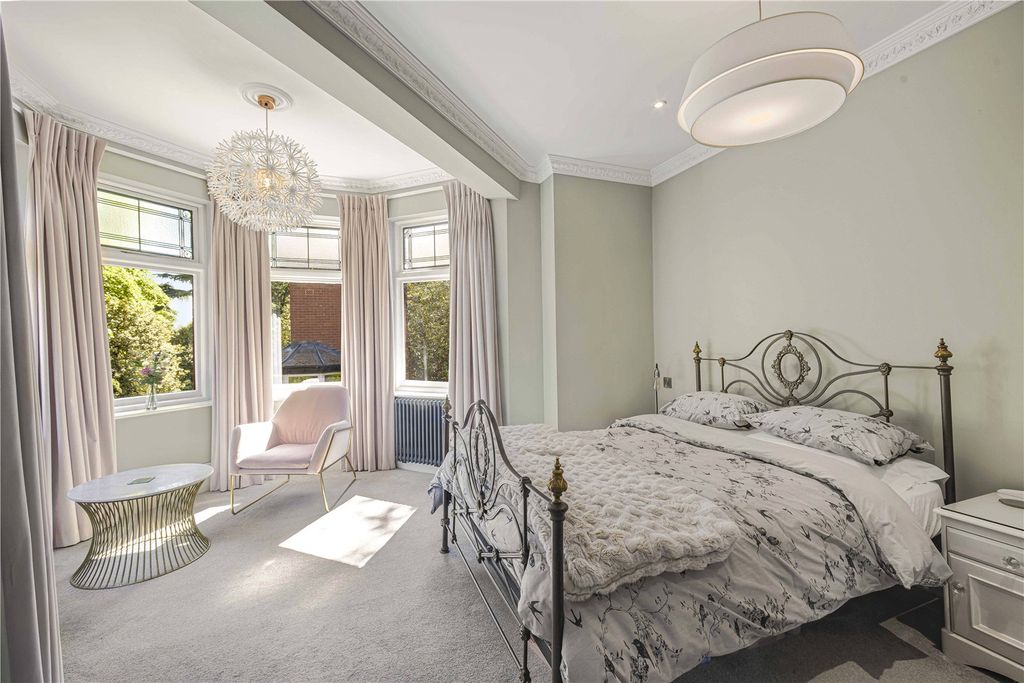 Additional image 17 of 5 bed detached house to rentAlan Drive, Hale, Altrincham, Greater Manchester WA15