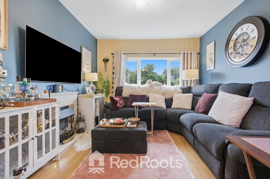 Property photo 3 of 23 5213803