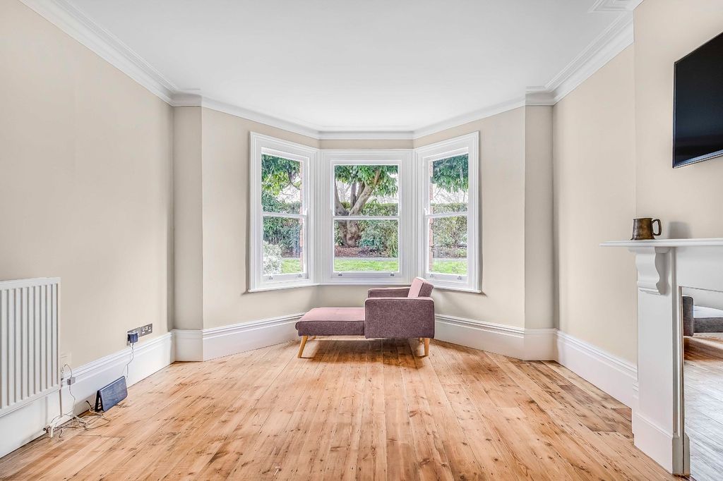 Property photo 3 of 15 Picture No. 10