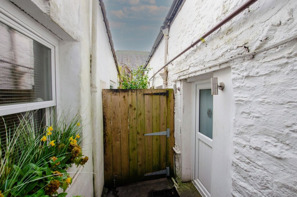 Property photo 1 of 7 Dsc_0249-2