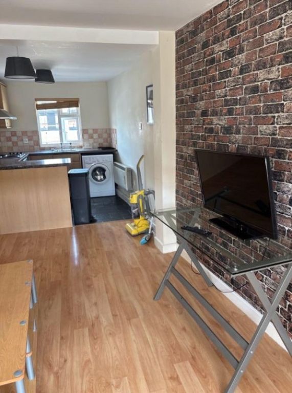 Property photo 3 of 5 9520891.Png