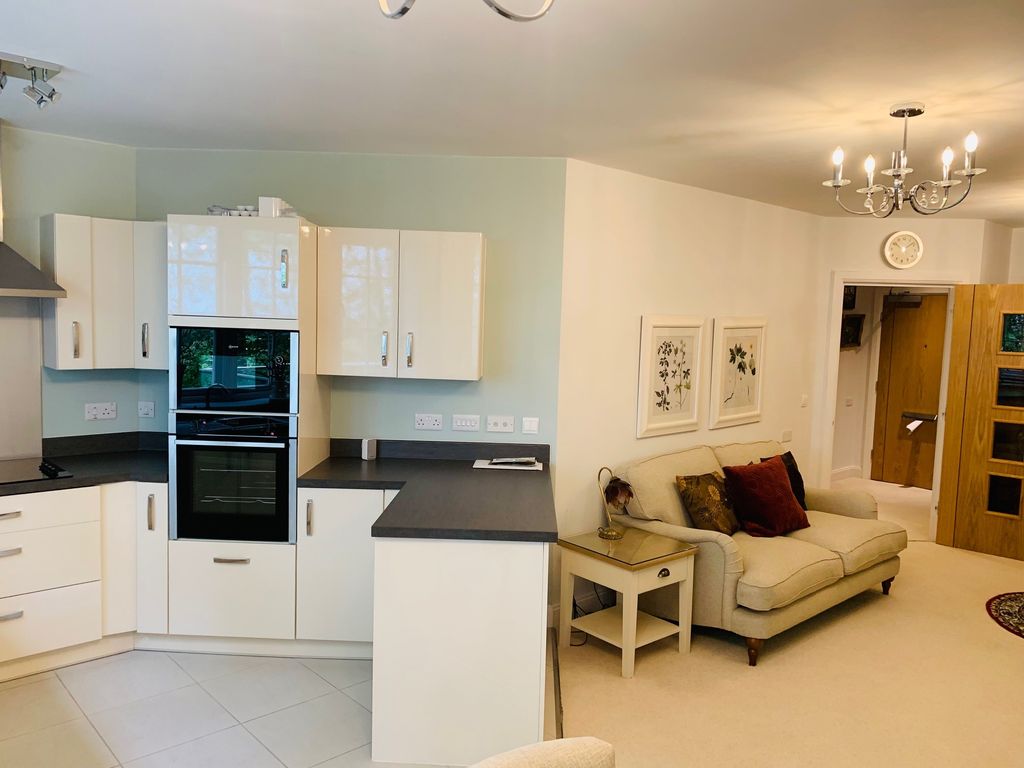 Property photo 3 of 9