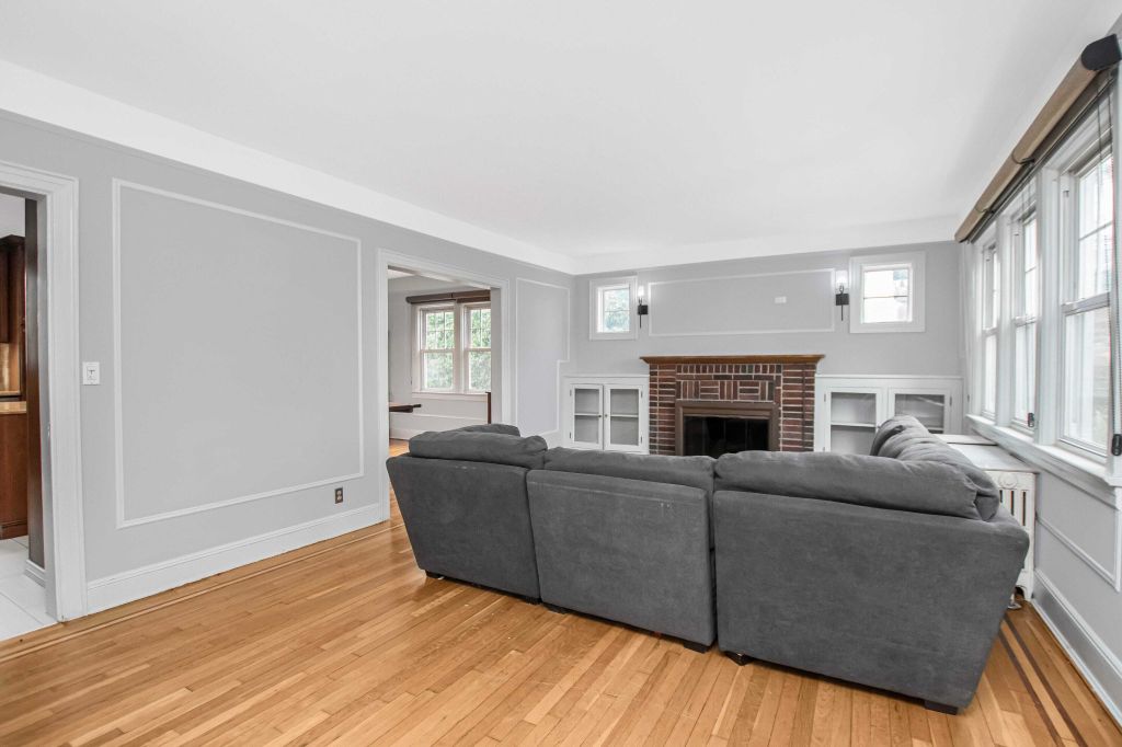 Property photo 3 of 18 <Alttext/>