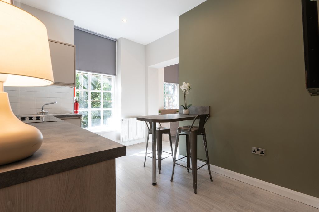 Property photo 2 of 6 Jesmond View A Studio 9 Kitchen 1