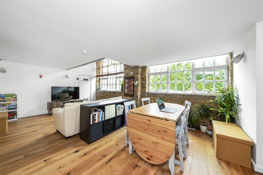 Property photo 1 of 15 Picture No. 07