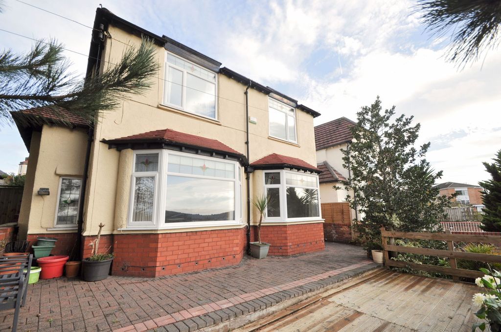 Property photo 1 of 27