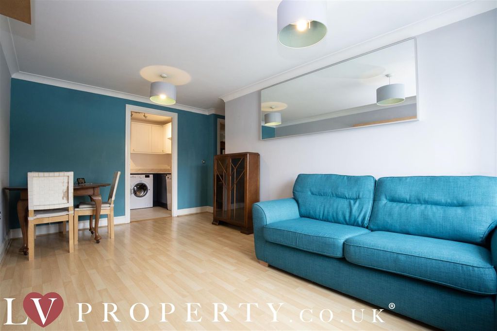 Property photo 2 of 11 3.Jpg
