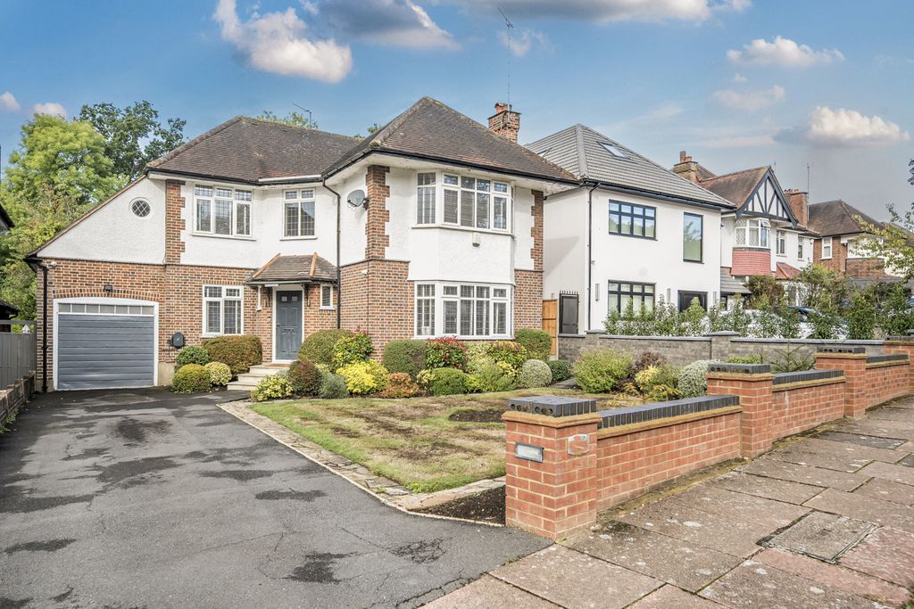 Property photo 1 of 26 1350889-1-68c29ce...