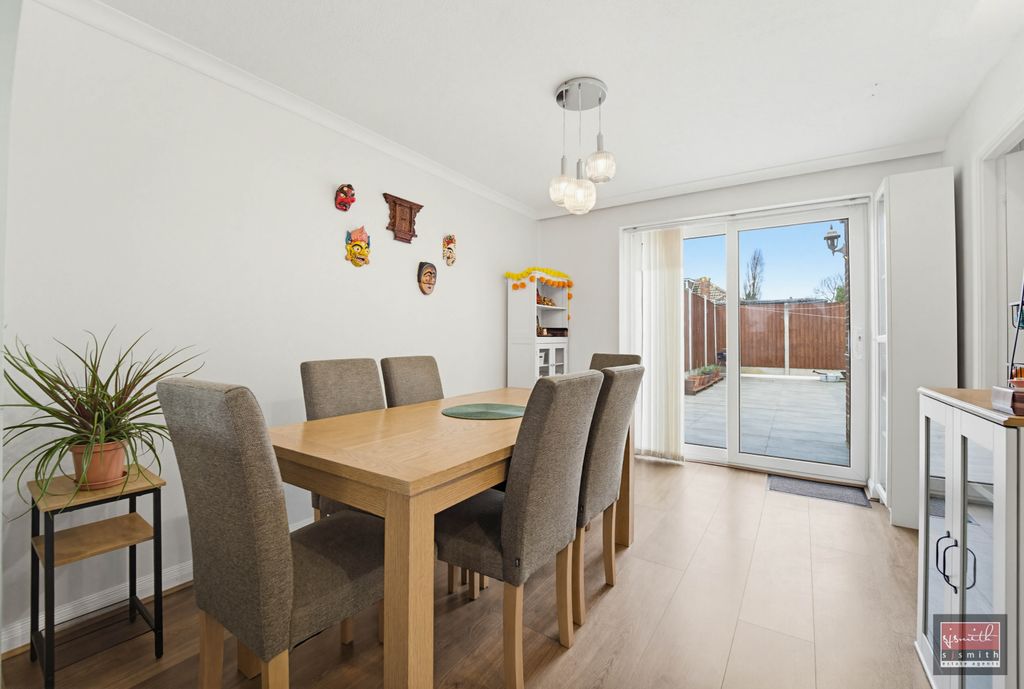 Property photo 3 of 19 Dsc03814