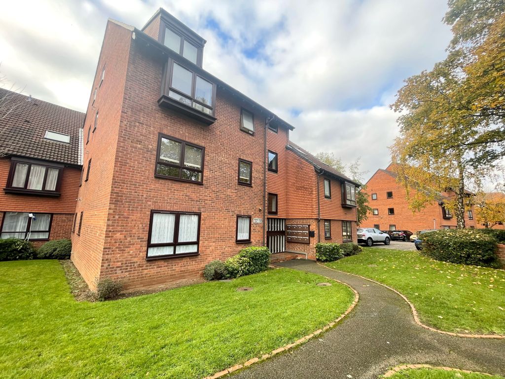 Property photo 1 of 6