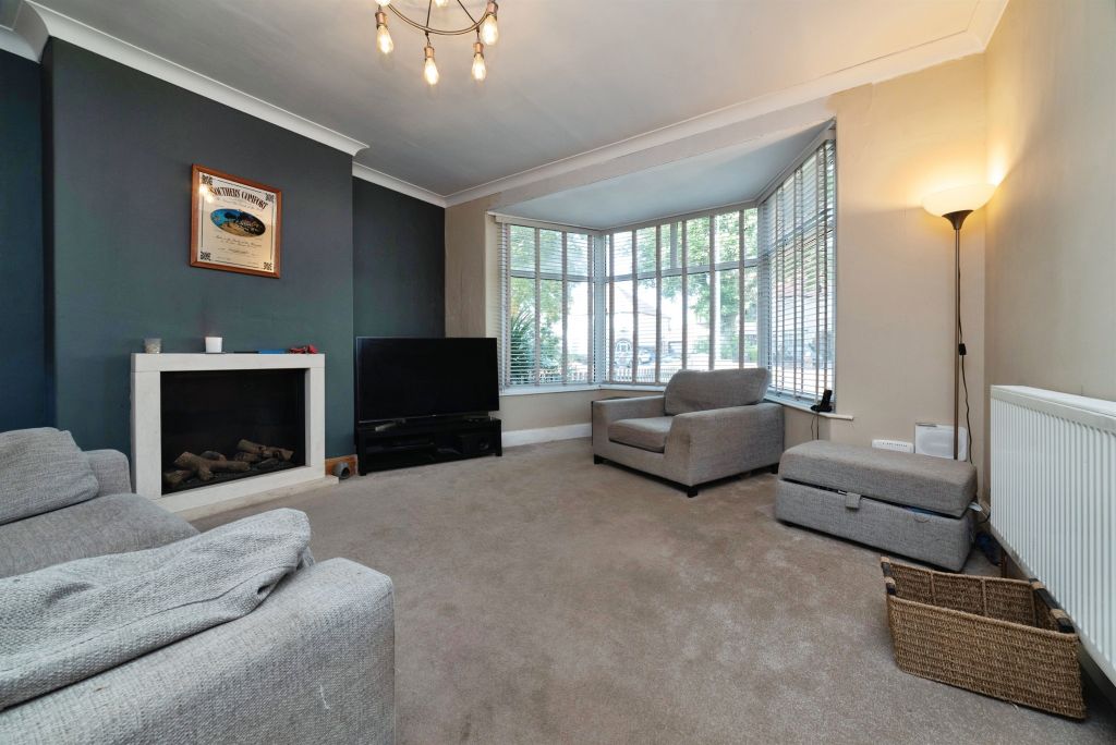 Property photo 2 of 18