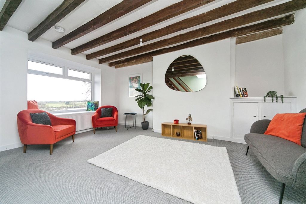 Property photo 3 of 22 Picture No. 49