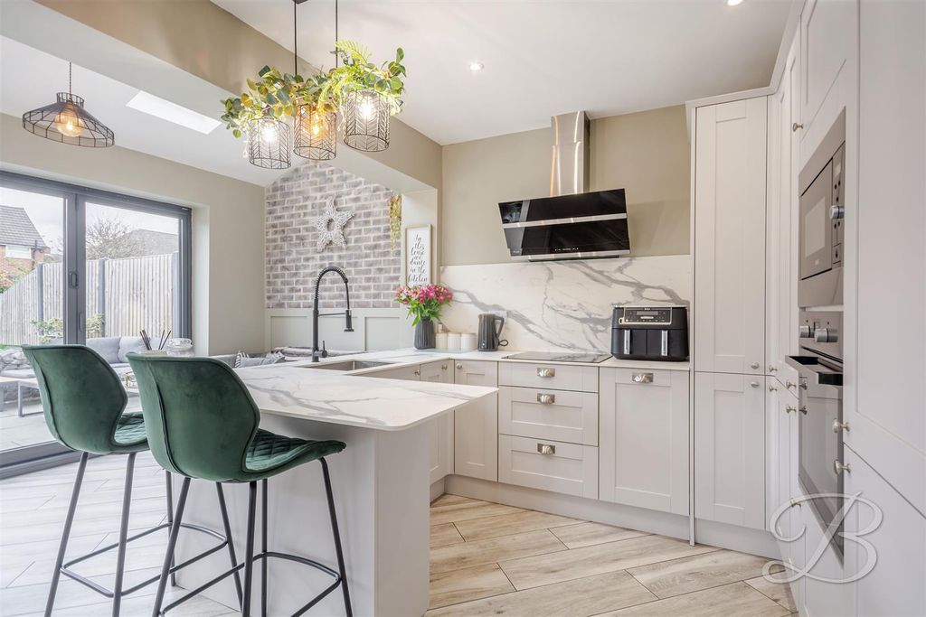 Property photo 2 of 50 Ccltd-13.Jpg