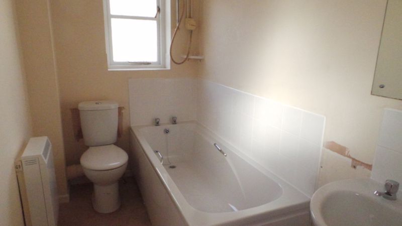 Property photo 3 of 5 Photo 1