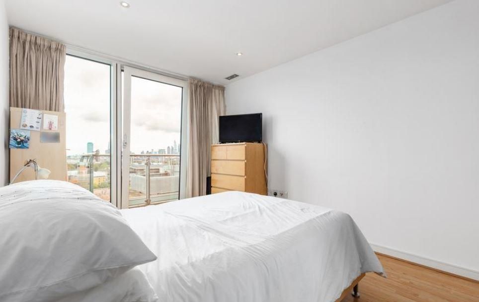 Property photo 3 of 4