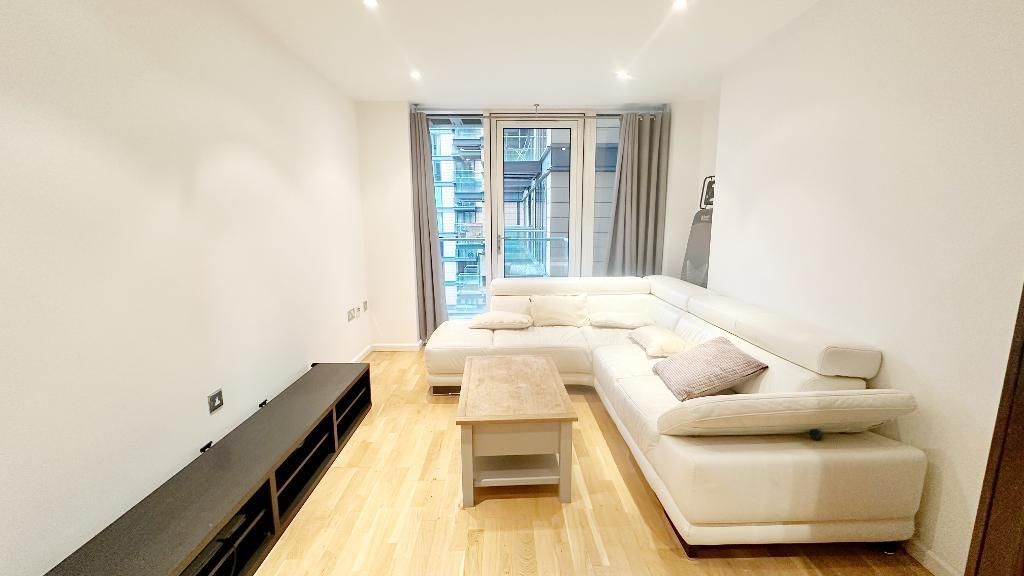 Property photo 3 of 11 Photo 3