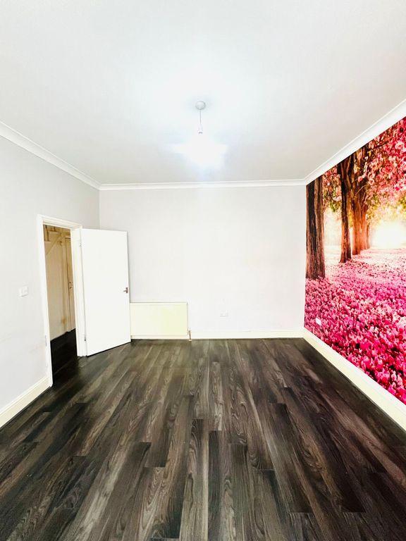 Property photo 1 of 14 Reception Room