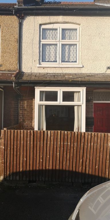 Property photo 3 of 27