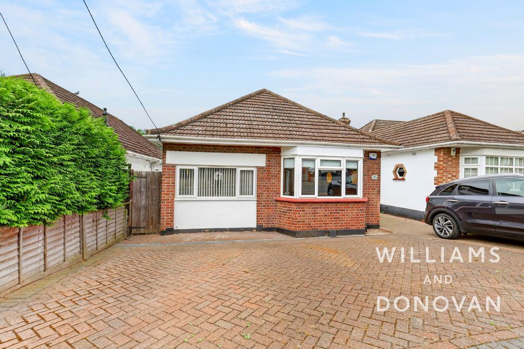 Property photo 1 of 11