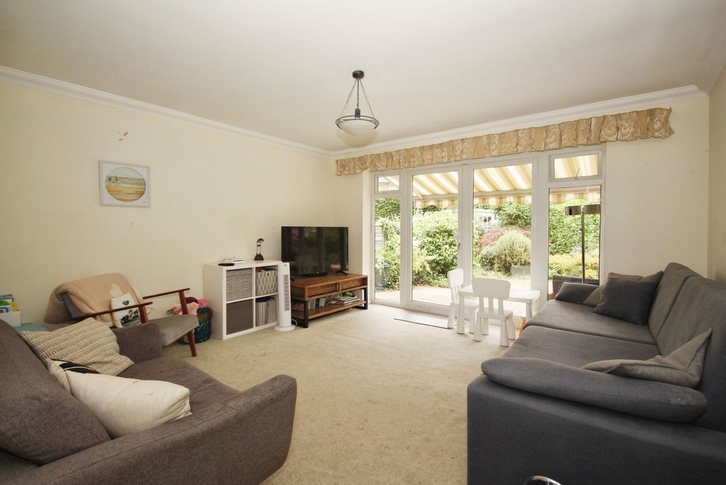 Property photo 2 of 14 Pbox-Img.Jpg