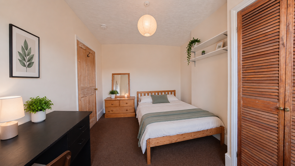 Property photo 3 of 8 Bed 3