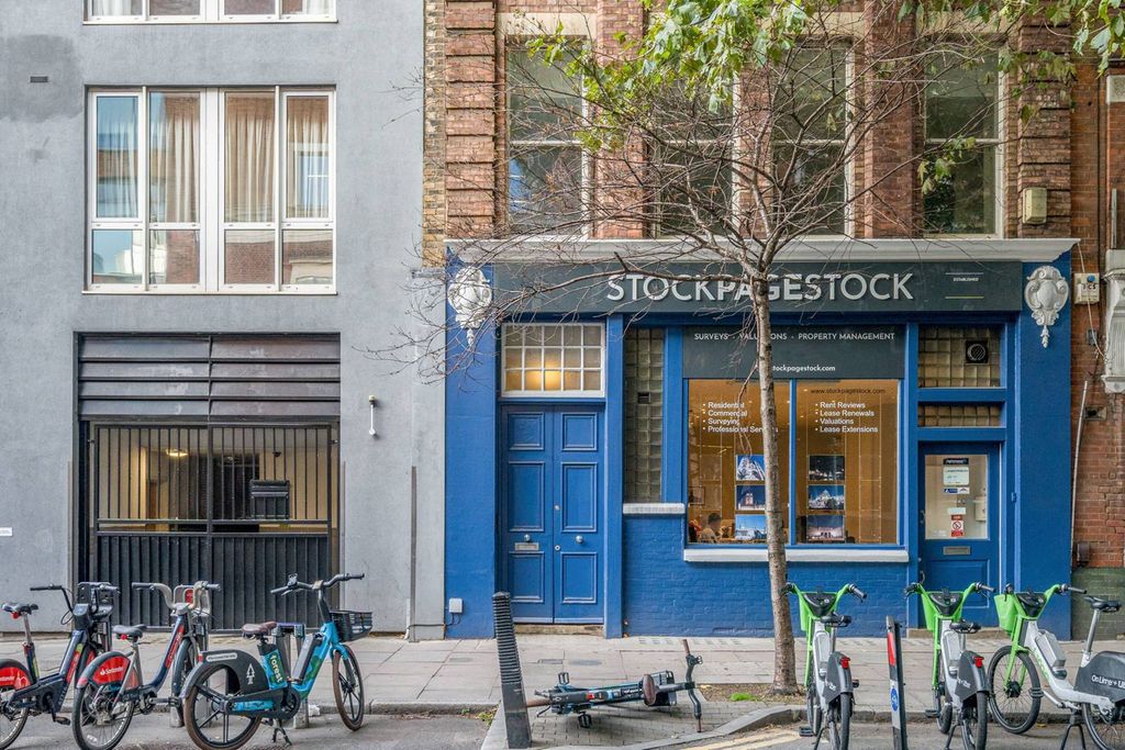 Property photo 1 of 1