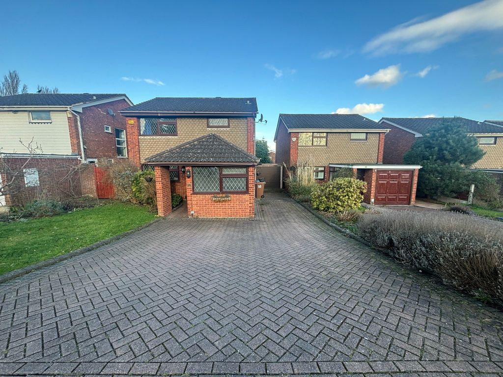 Property photo 1 of 16