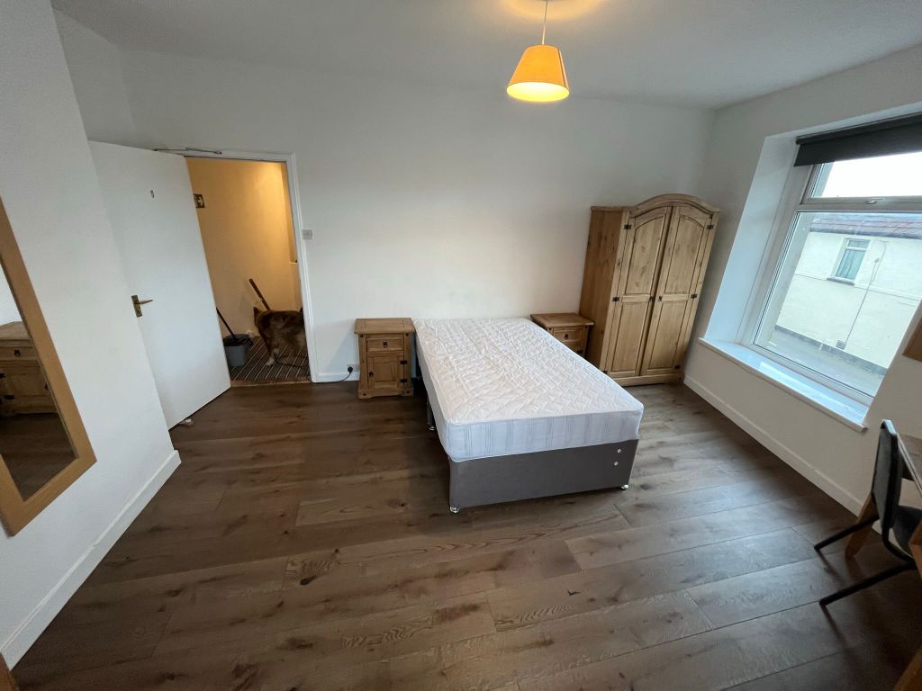 Property photo 1 of 6 Whatsapp Image 2025-12-01 At 10.10.51 - Copy