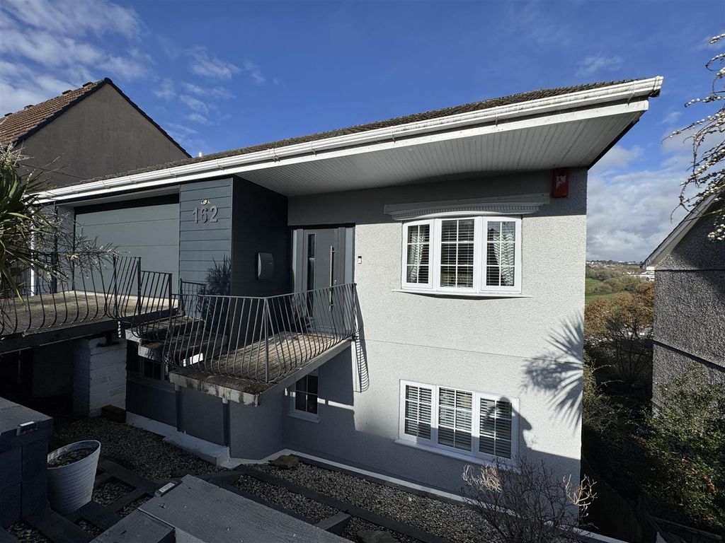 Property photo 2 of 62 Img_0381.Jpg