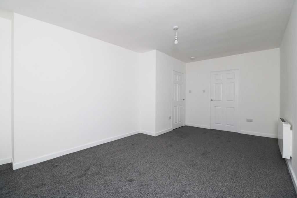 Property photo 3 of 7 Photo 3