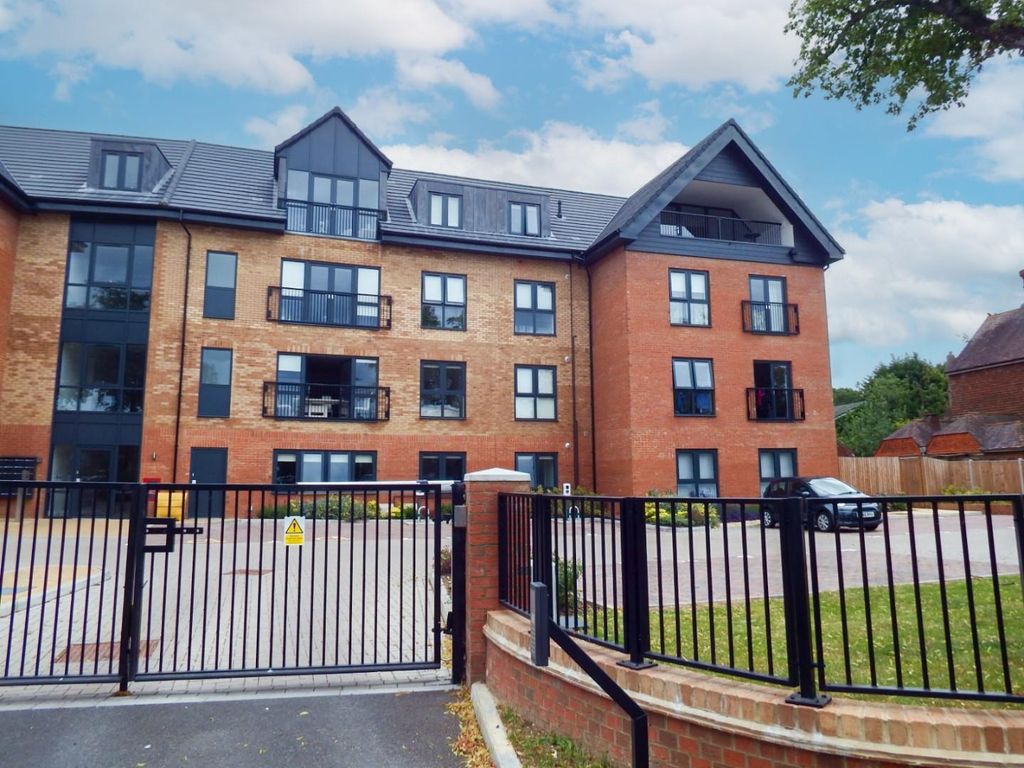 Property photo 1 of 9 Fromt