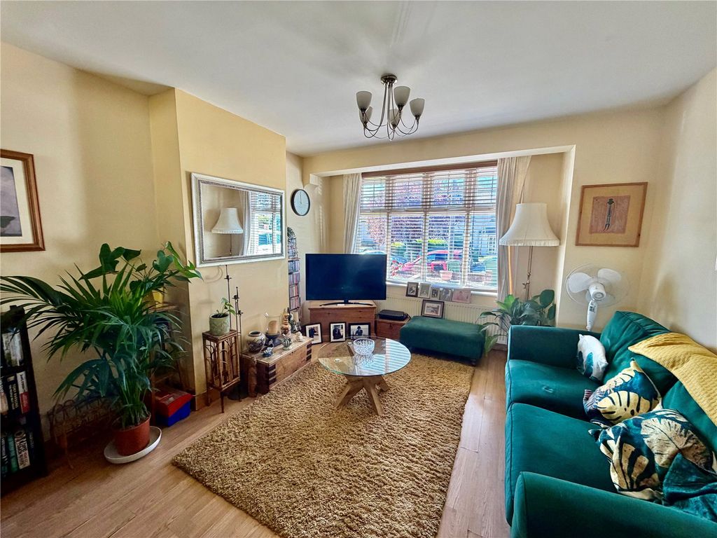 Property photo 2 of 12 Picture 2