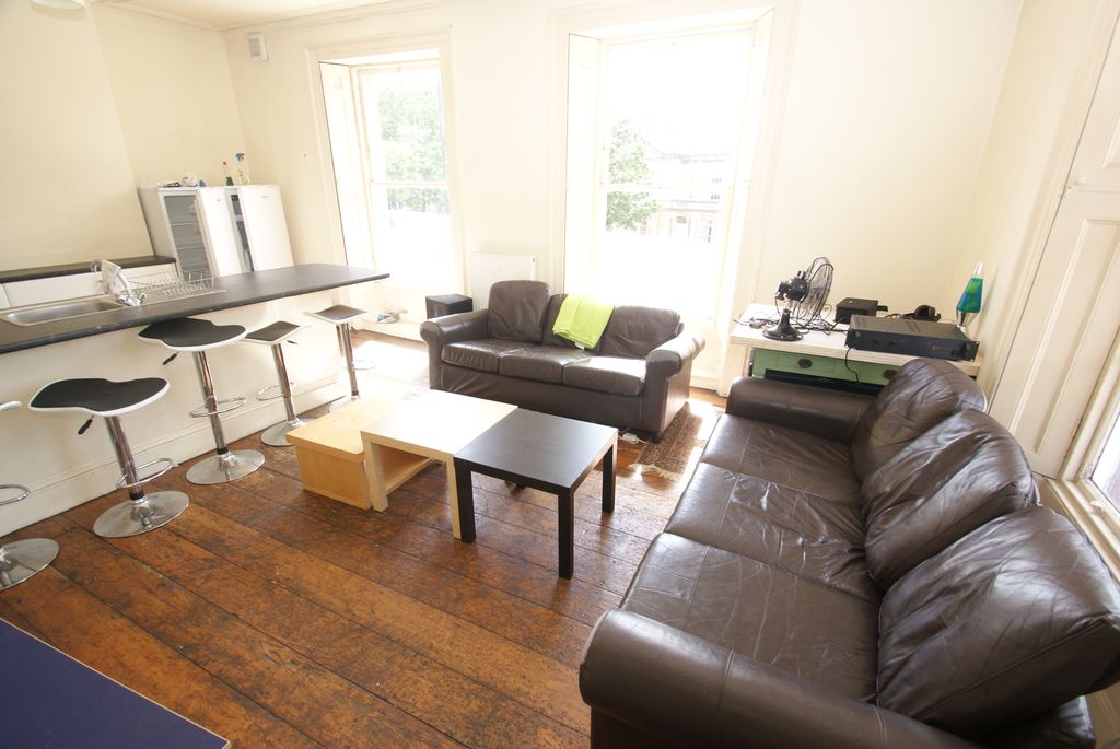 Property photo 2 of 8 Dsc04333.Jpg