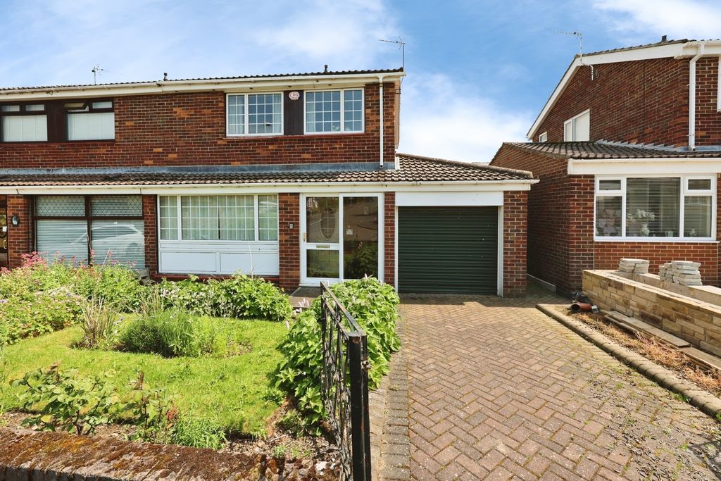 Property photo 1 of 17 Pbox-Img.Jpg