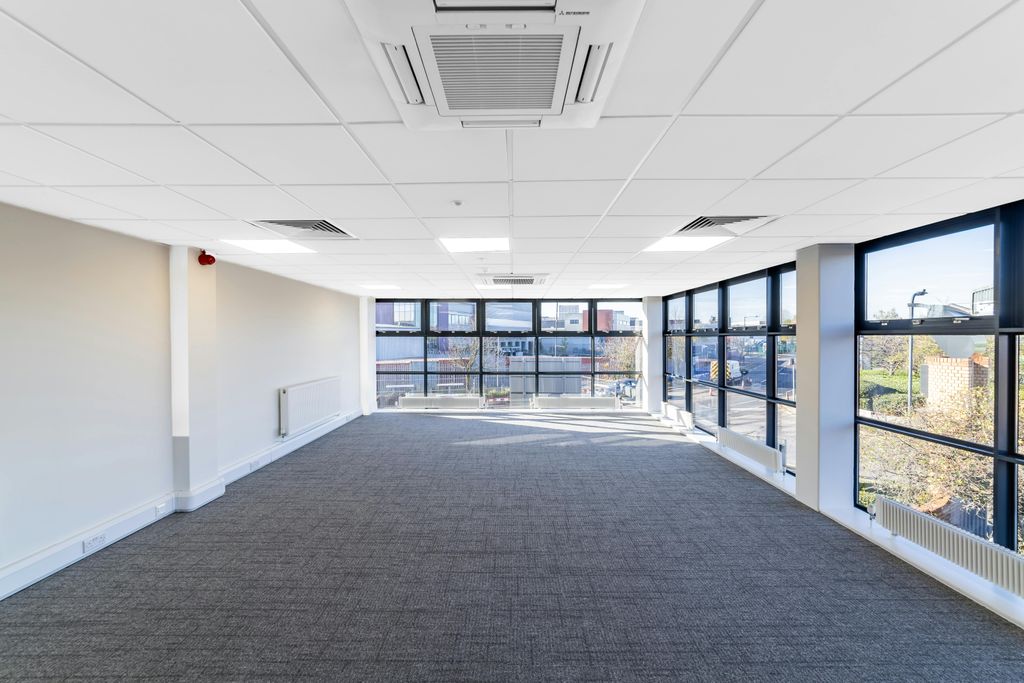 Property photo 3 of 14 Unit 1 Abbey Road Industrial131.Jpg