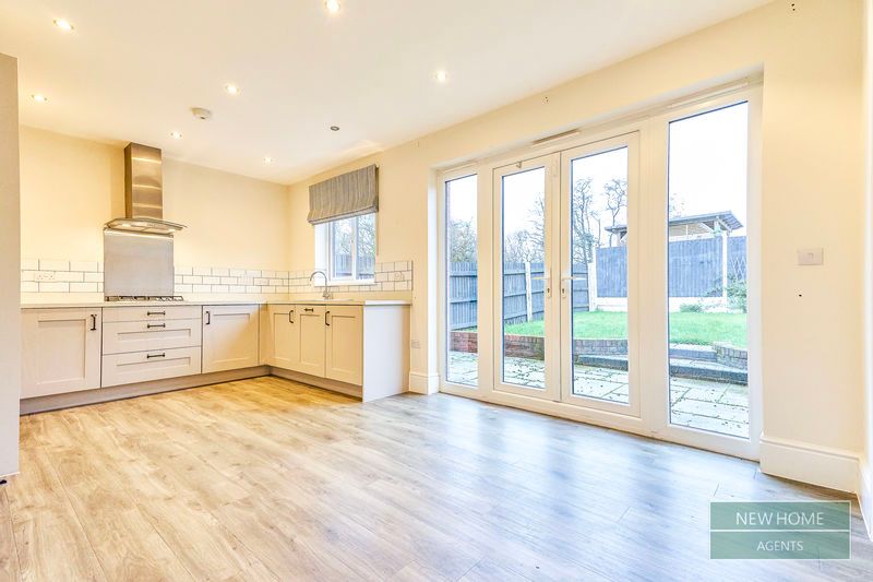 Property photo 2 of 29 Photo 8