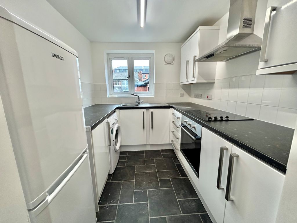 Property photo 3 of 8 Image