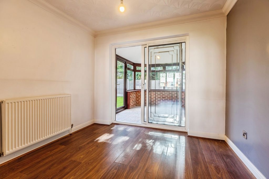 Property photo 3 of 20 Pbox-Img.Jpg