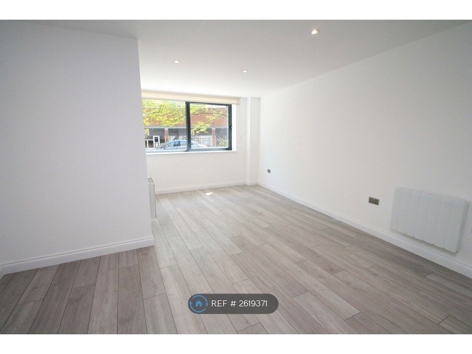 Property photo 2 of 6