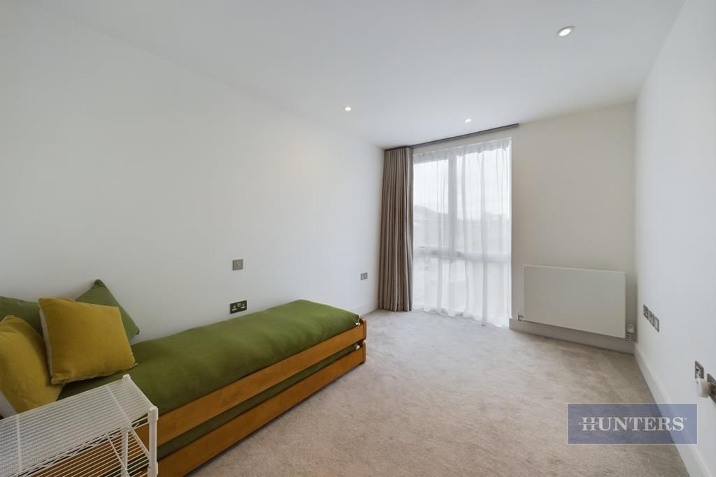Additional image 12 of 3 bed flat for saleMaritime Walk, Ocean Village, Southampton SO14