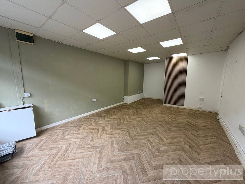 Property photo 2 of 6 Picture No. 07