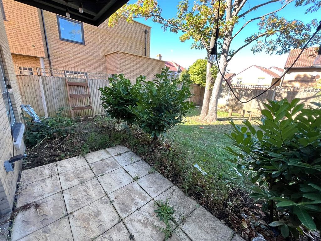 Property photo 3 of 14 Picture No. 13