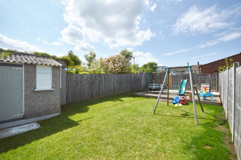Property photo 3 of 13 Outside